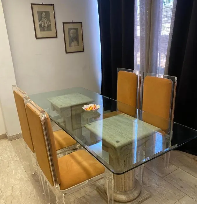 Nic Roma House-1